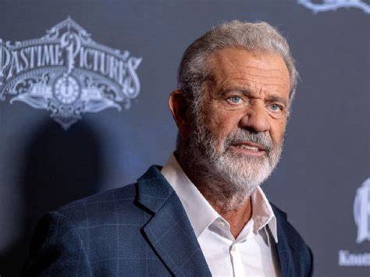 20 Pictures of Mel Gibson When He Was Young