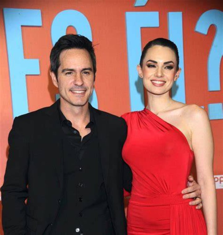 5 Things You Didn't Know About Mauricio Ochmann And Paulina Burrola