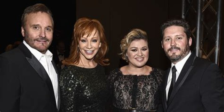 A Guide To Narvel Blackstock's Wife: Past And Present