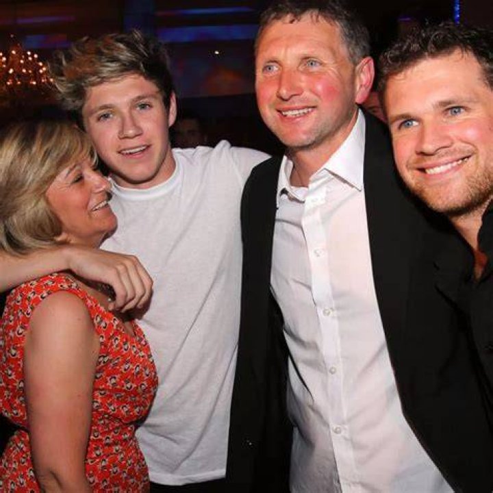 All About Niall Horan’s Parents, Maura Gallagher and Bobby Horan