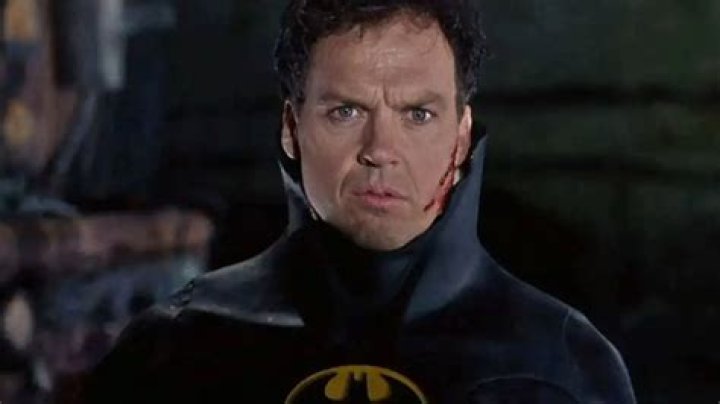 Batman de Michael Keaton estará em "Batgirl"