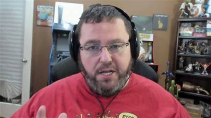 Boogie2988 says 20yearold girl took advantage of him when he was 44