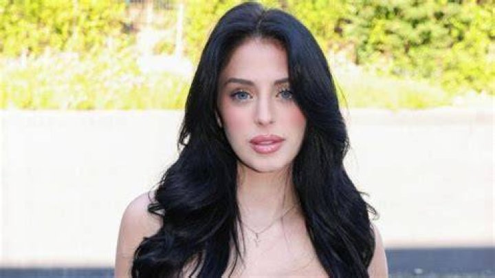 Camilla Araujo's Leaked OnlyFans: Unseen Photos And Videos Revealed