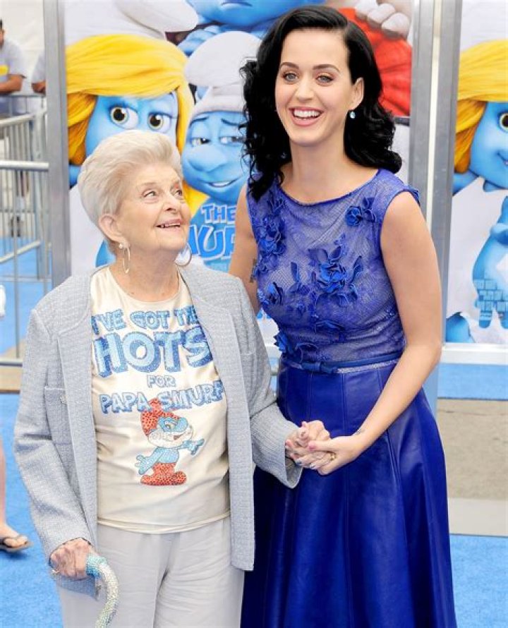 Celebrities and Their Sweet Grandmothers Pics