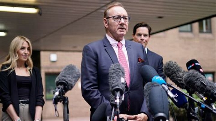 Court aks Kevin Spacey to pay 30M to House of Cards makers Web