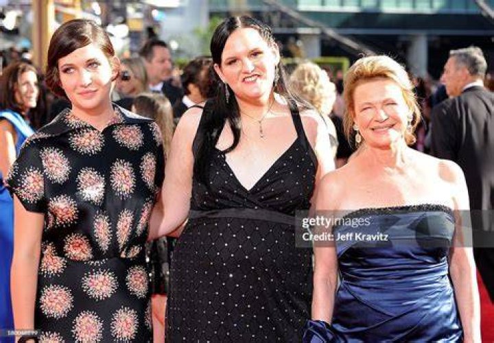 Dianne Wiest Daughter