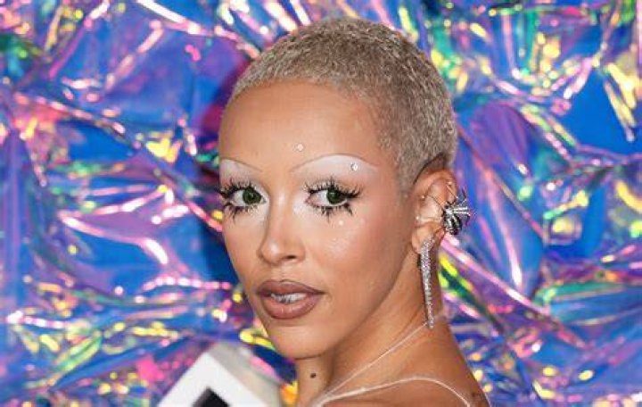 Discover The Love Life Of Doja Cat: Meet Her Current Flame