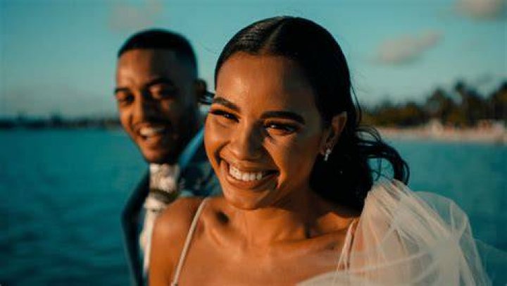 DotMarie Jones weds longtime girlfriend