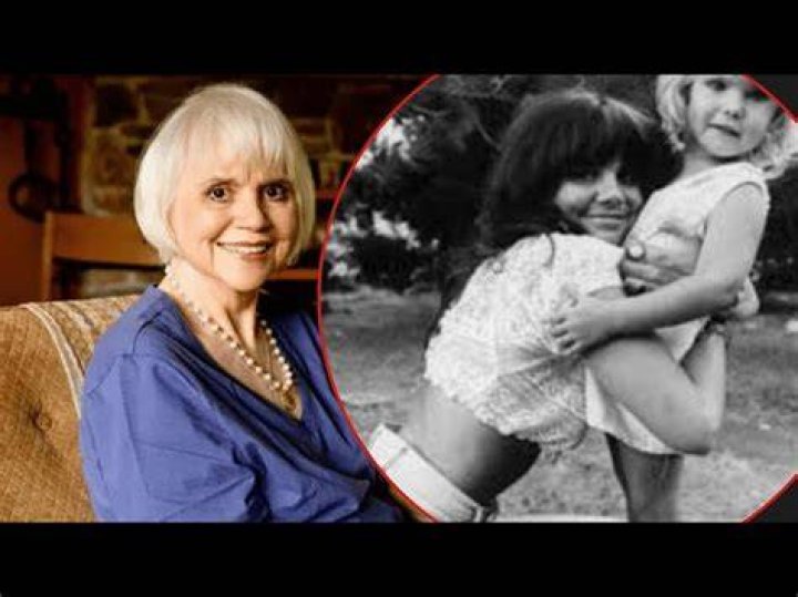 Facts: Does Linda Ronstadt Have Kids?