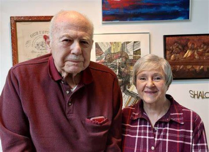 Givsum Bruce And Sharon Birke