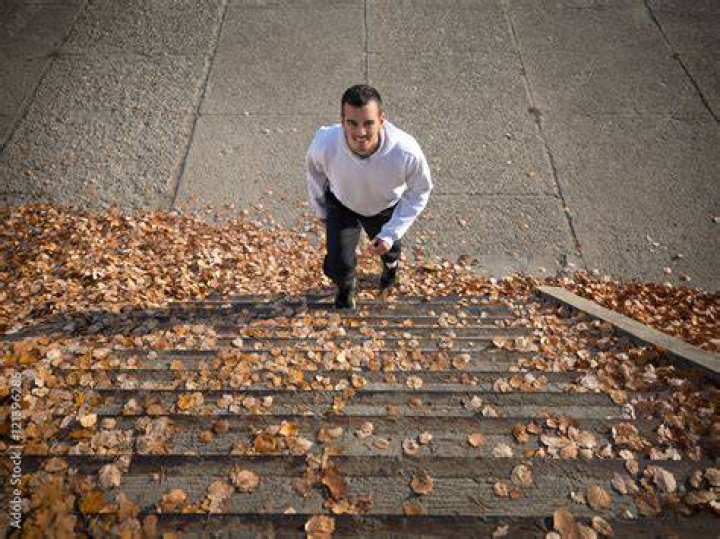high angle photography of group of peopke online puzzle