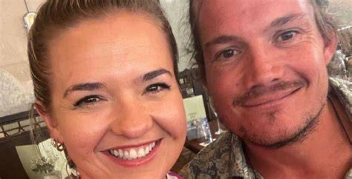 Is Gary King Dating Daisy Kelliher? The Daily Dish