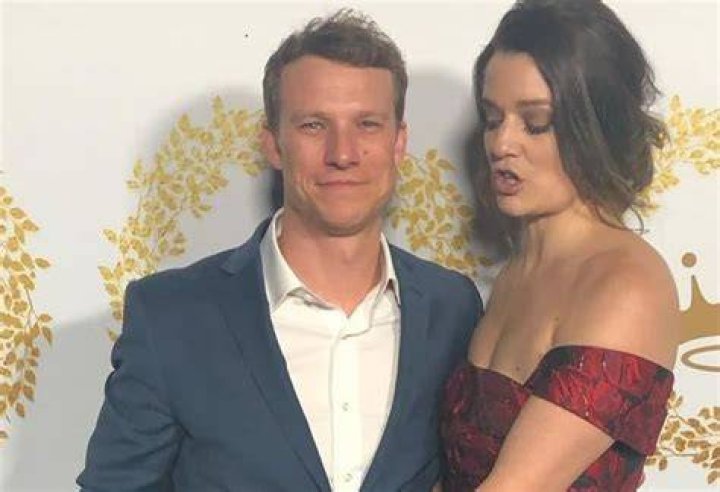Is Kimberly Sustad Married? Unveiling The Truth
