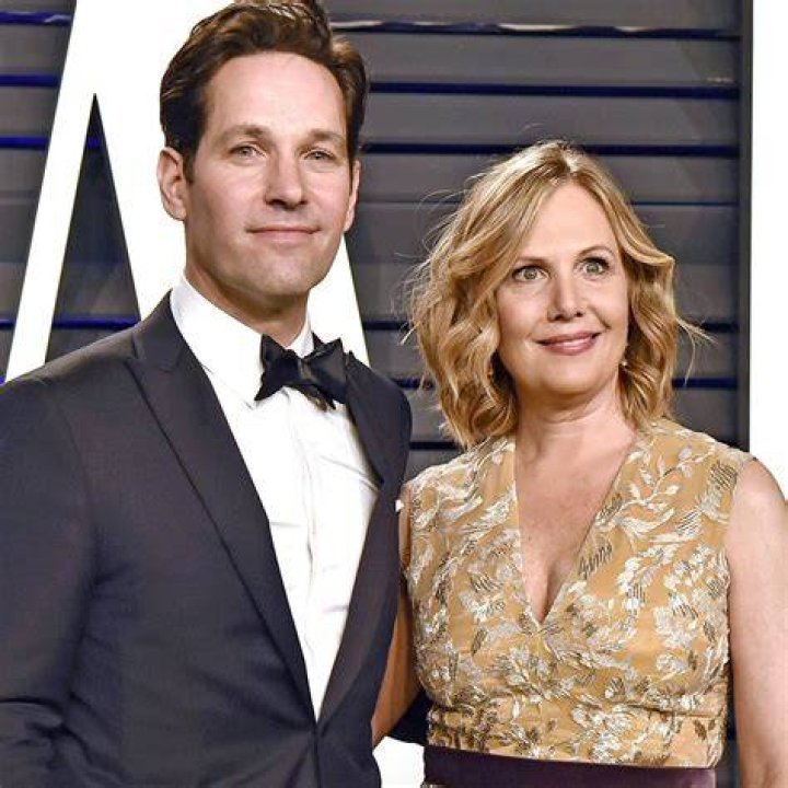 Is Paul Rudd Married? Meet His Wife and Kids!