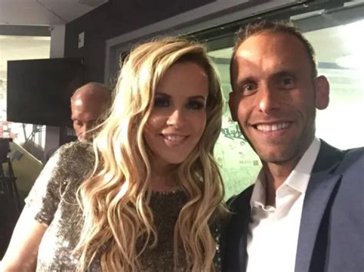 Is Seth Gold Married to a Wife? Is he Dating a Girlfriend?