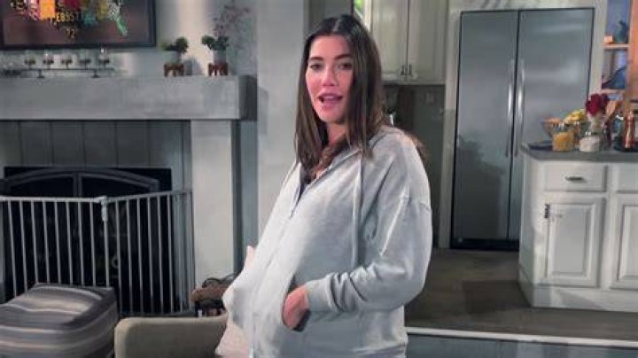 Jacqueline Macinnes Wood Pregnant