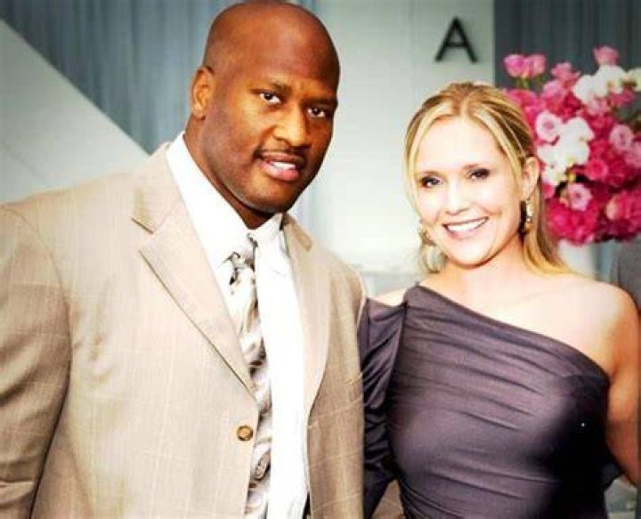 James Harrison [2024 Update] Wife & Net Worth Players Bio