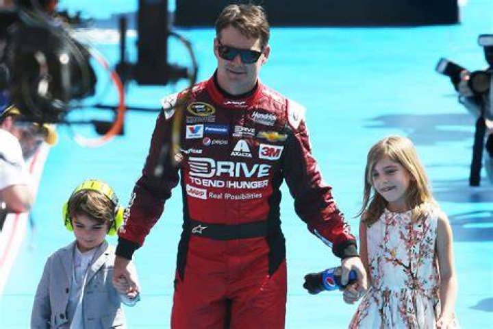 Jeff Gordon's Son Making Waves In NASCAR: Prospects For 2024