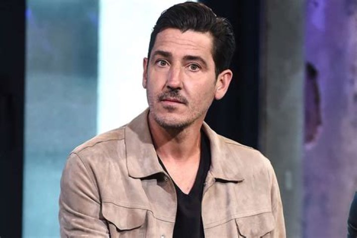 Jonathan Knight's Astonishing Net Worth Revealed
