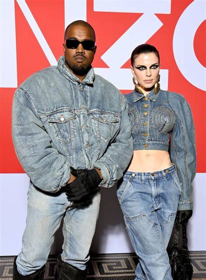 Julia Fox’s Dating History Kanye West, Peter Artemiev and More