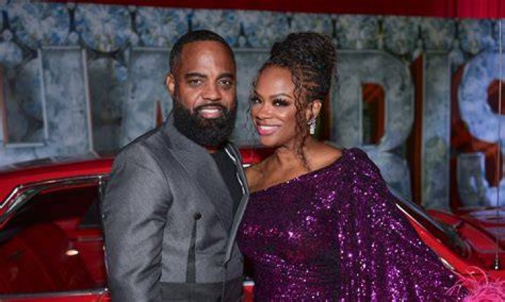 Kandi, Todd, And Their Baby Bump Are Too Cute for Words The Daily Dish