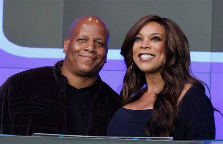 Kevin Hunter slams claims he sexually abused musician Aveon Falstar