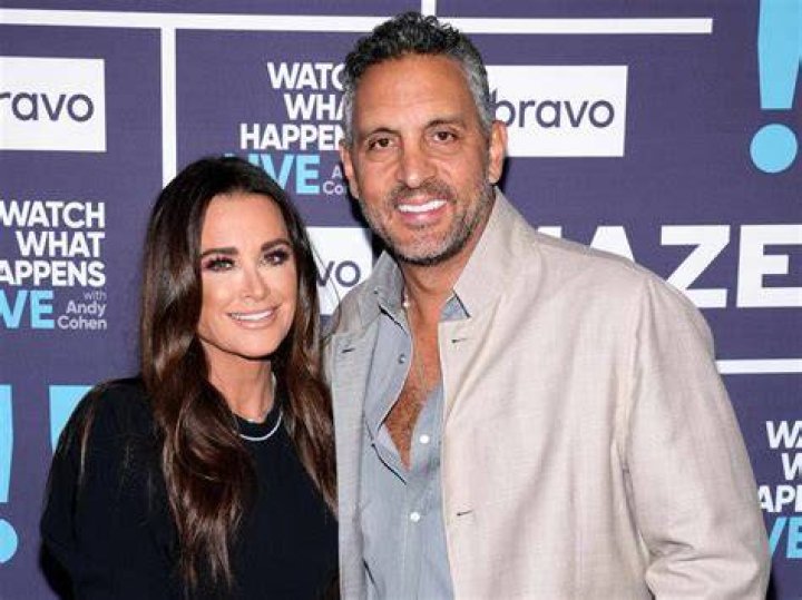 Kyle Richards&rsquo; Husband Mauricio Umansky Says Divorce, Cheating Rumors