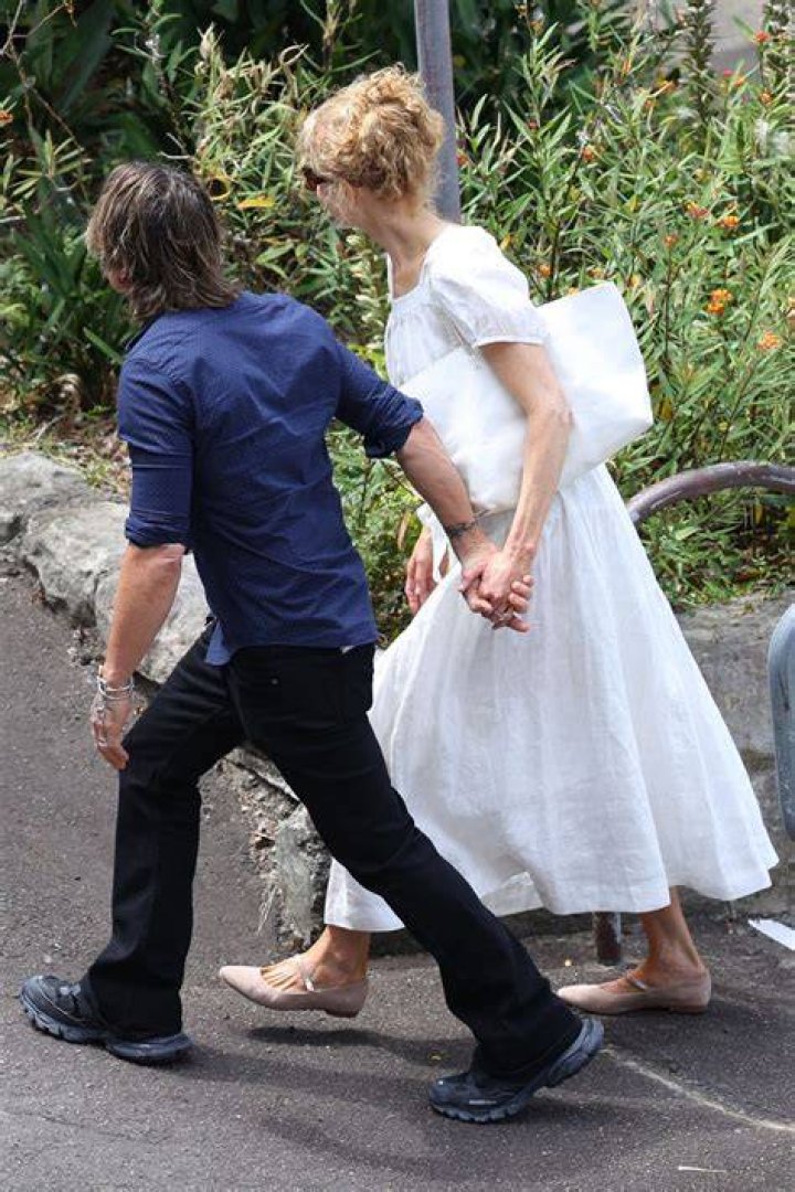 Nicole Kidman Goes to Church with Her Husband & Two of Her Kids despite