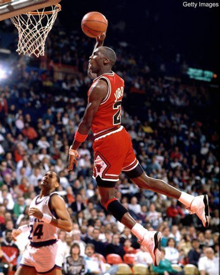 &Ouml;l Tragisch Vergr&ouml;&szlig;erung michael jordan then and now Leisten Schal Kunde