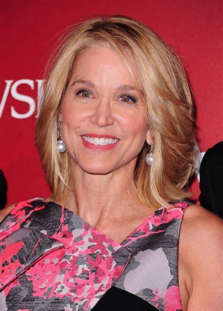 Paula Zahn Host Of 'On The Case With Paula Zahn' Is A Cancer Advocate