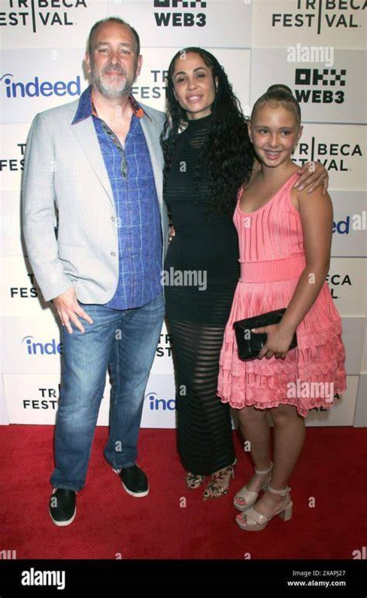Photo Trey Parker and Boogie Tillmon arrive at the 54th annual Grammy