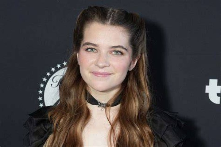Raegan Revord's Boyfriend In 2024: The Facts And Rumors