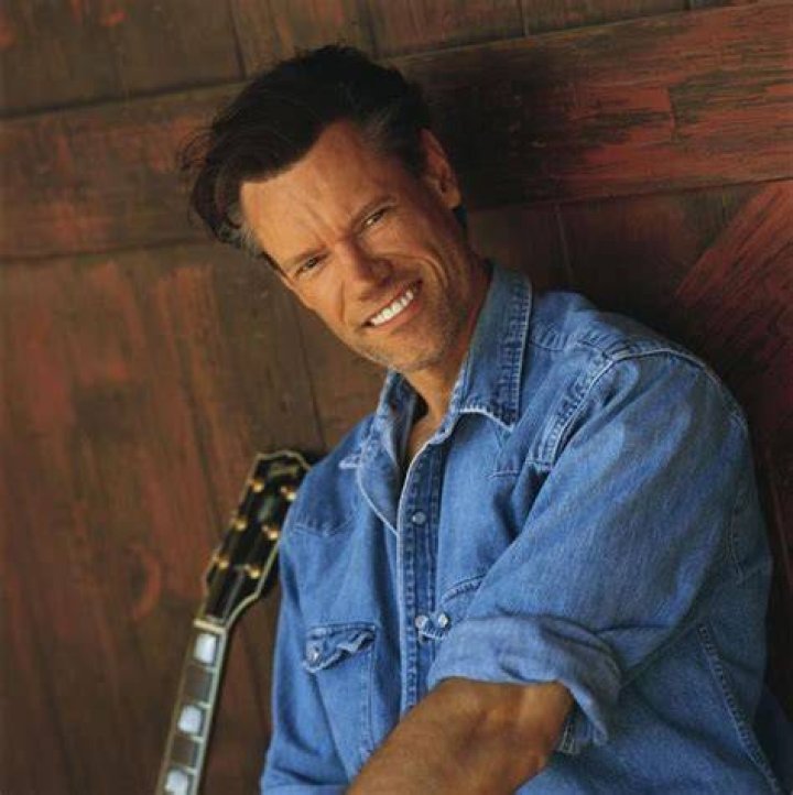 Randy Travis: Country Music Legend Passes Away