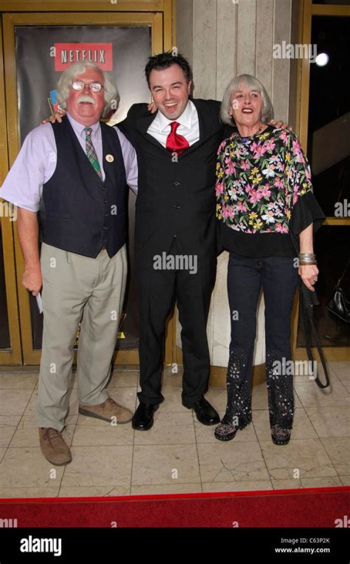 Ron, Seth MacFarlane, Perry at arrivals for FAMILY GUY's STEWIE GRIFFIN