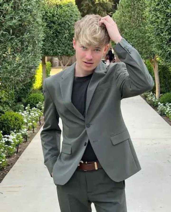 Sam Golbach's Astonishing Height In 2023: Uncovering The Truth