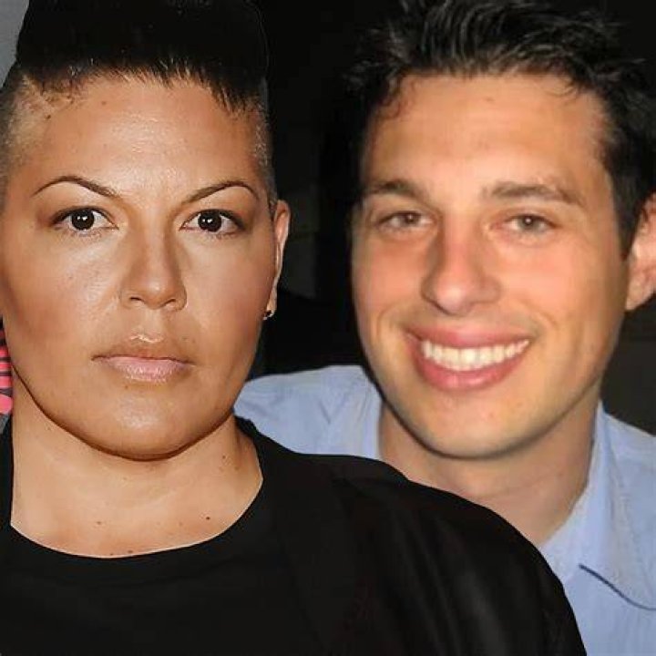Sara Ramirez's Partner In 2024: Unveiled!