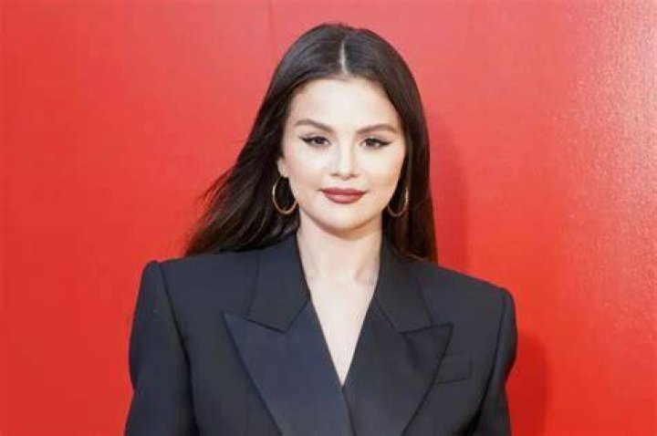 Selena Gómez confirma su relación con el productor musical, Benny