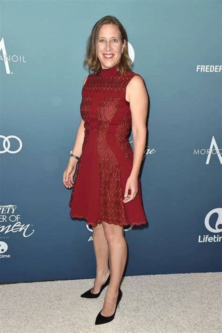 Susan Wojcicki height, weight, age. Body measurements.