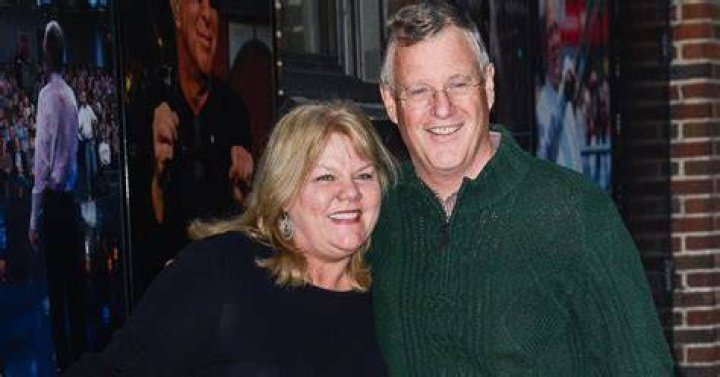The Insider Scoop On Scott And Andrea Swift's Divorce