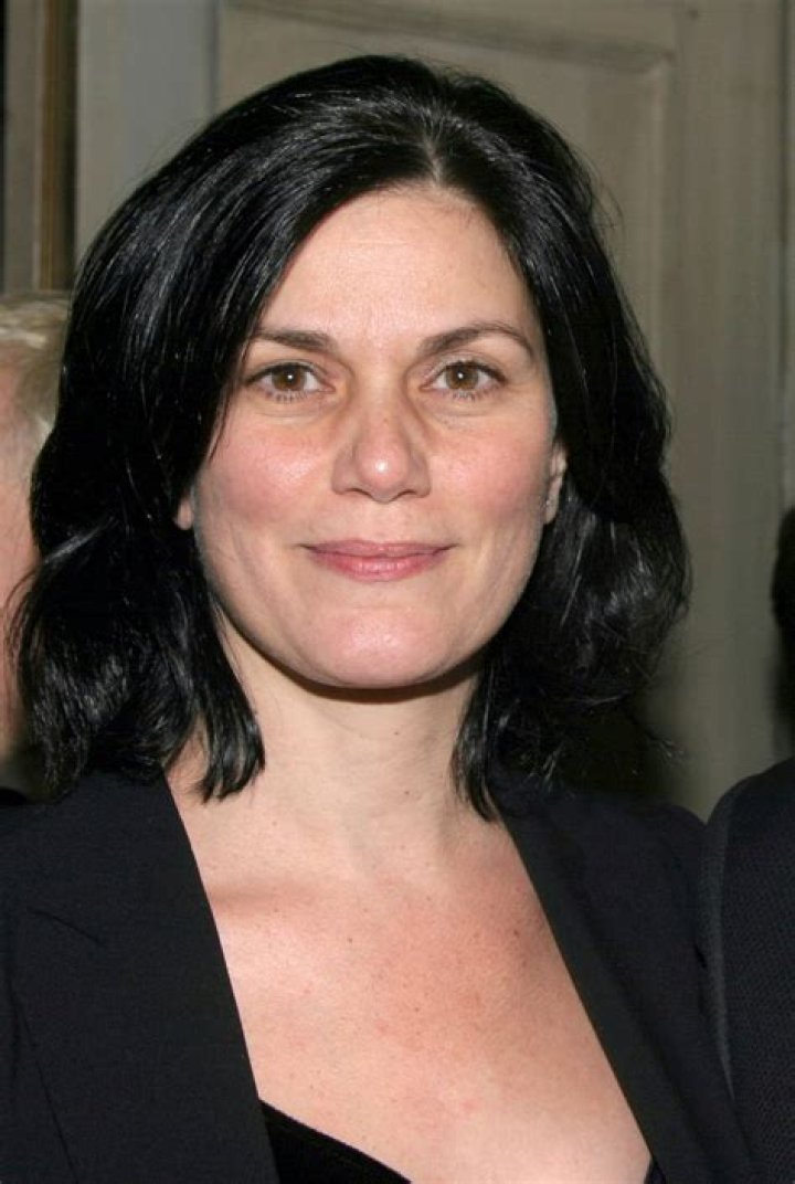 The Latest On Linda Fiorentino's Career And Personal Life Today