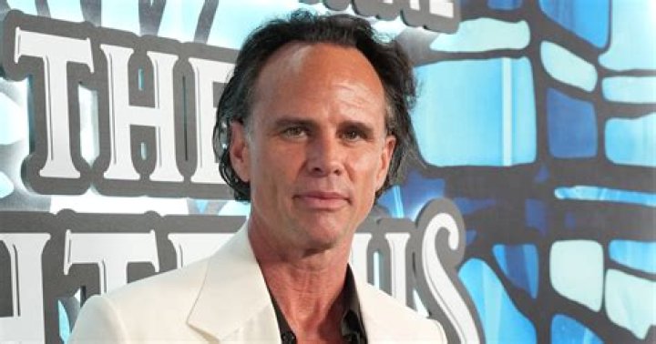 The Tragic Suicide Of Walton Goggins' Wife: A Shocking Loss