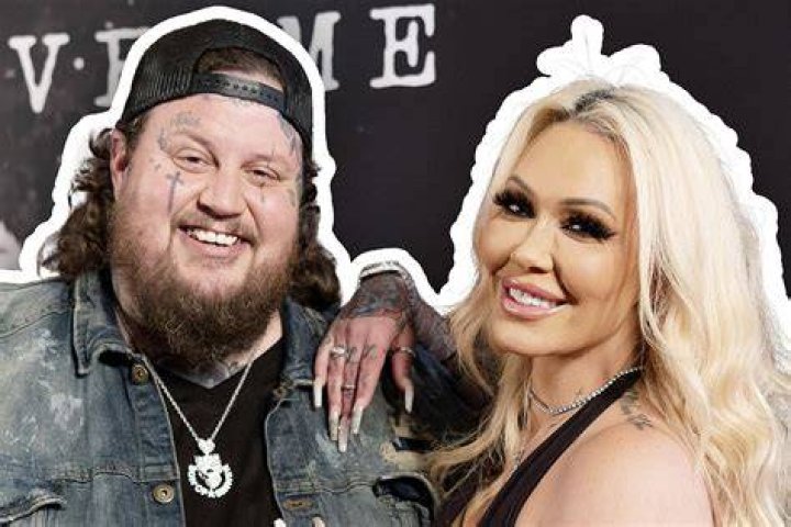 The Untold Truth About Jelly Roll's Wife's Net Worth