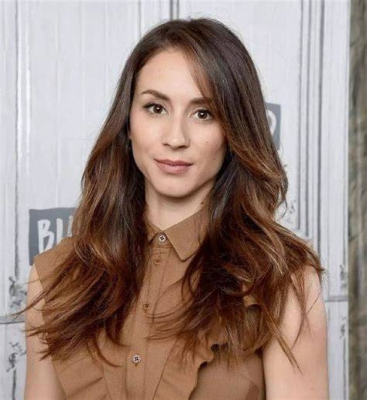 Troian Bellisario Age, Net Worth, Husband, Parents, Family and