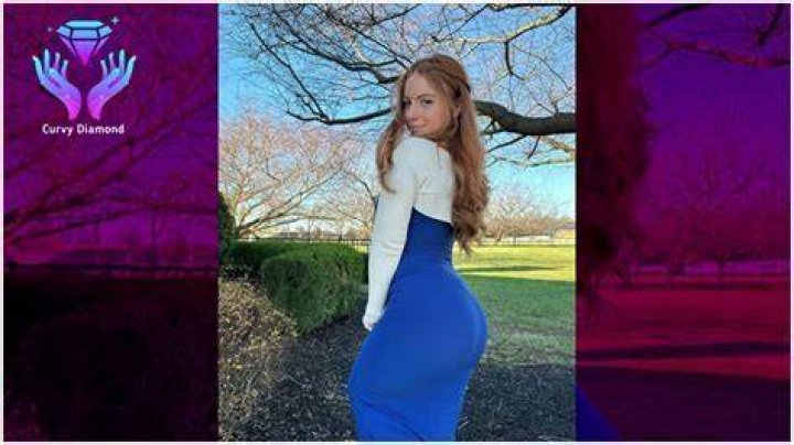 Ultimate Access To Exclusive Content: Christina Carmella's OnlyFans