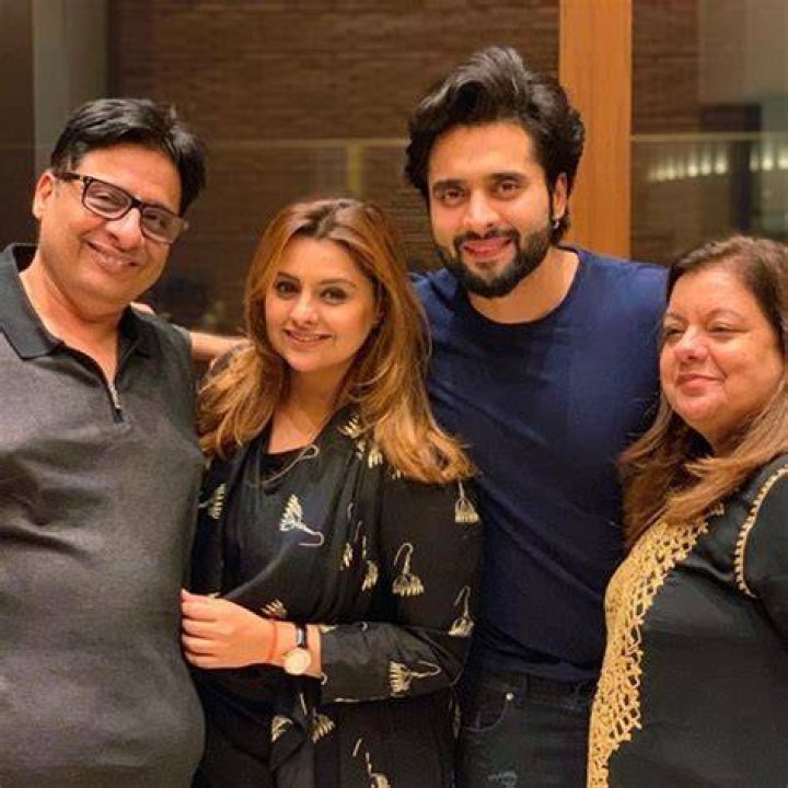 Vashu Bhagnani Age, Wiki, Bio, Net Worth, Cars, Height In 2023 2024