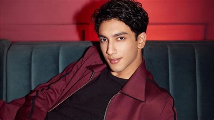 Vedang Raina's Age, Girlfriend, Father Name, Net Worth and Full Bio