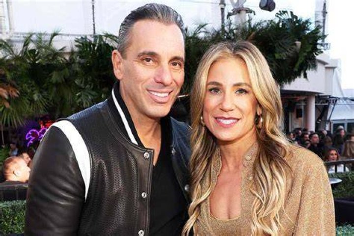 Video Sebastian Maniscalco Italian Wedding Style. Funny video from
