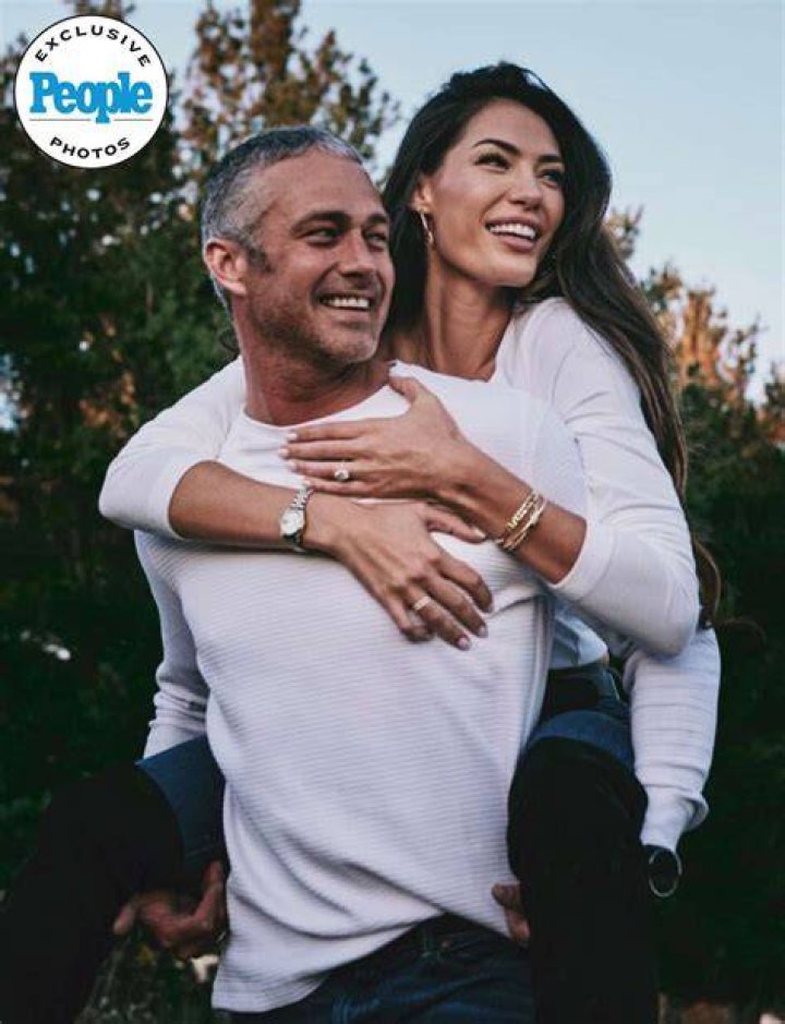 What Is Going On With Taylor Kinney