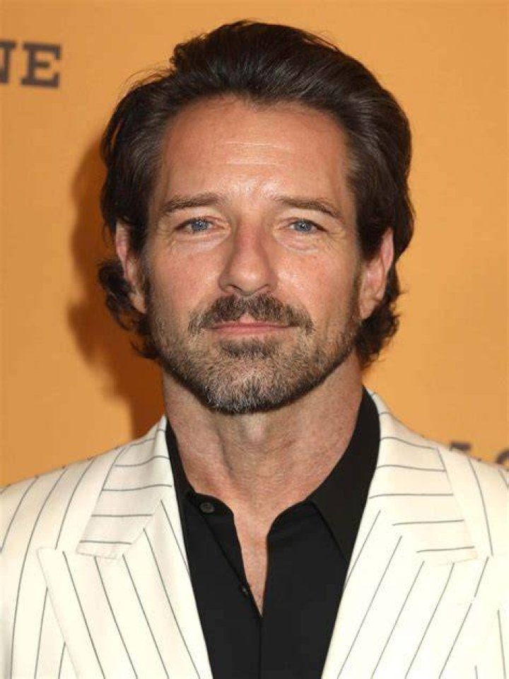 Who Is Ian Bohen's Wife? Ian Bohen Girlfriend, Parents, Net Worth, Age