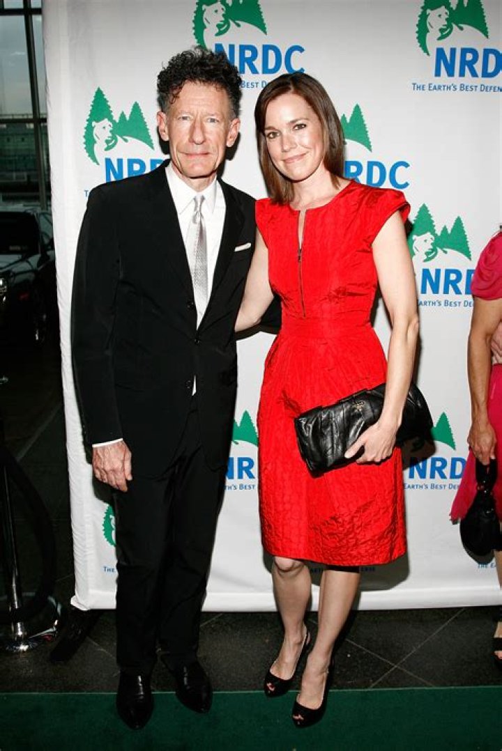 Who is Lyle Lovett married to? Dailynationtoday